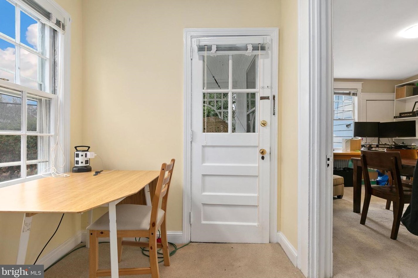 6901 Westmoreland Ave, Silver Spring MD 20912-4409 exterior