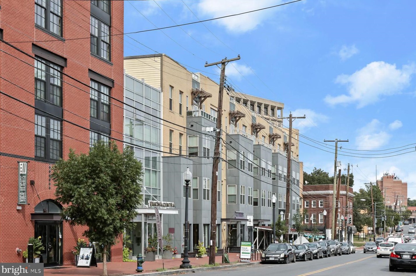 6901 Westmoreland Ave, Silver Spring MD 20912-4409 exterior