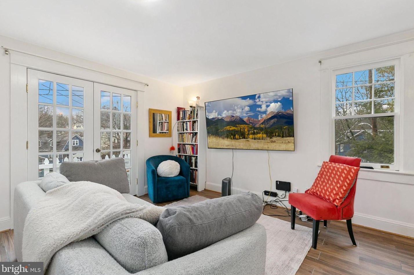 6901 Westmoreland Ave, Silver Spring MD 20912-4409 exterior