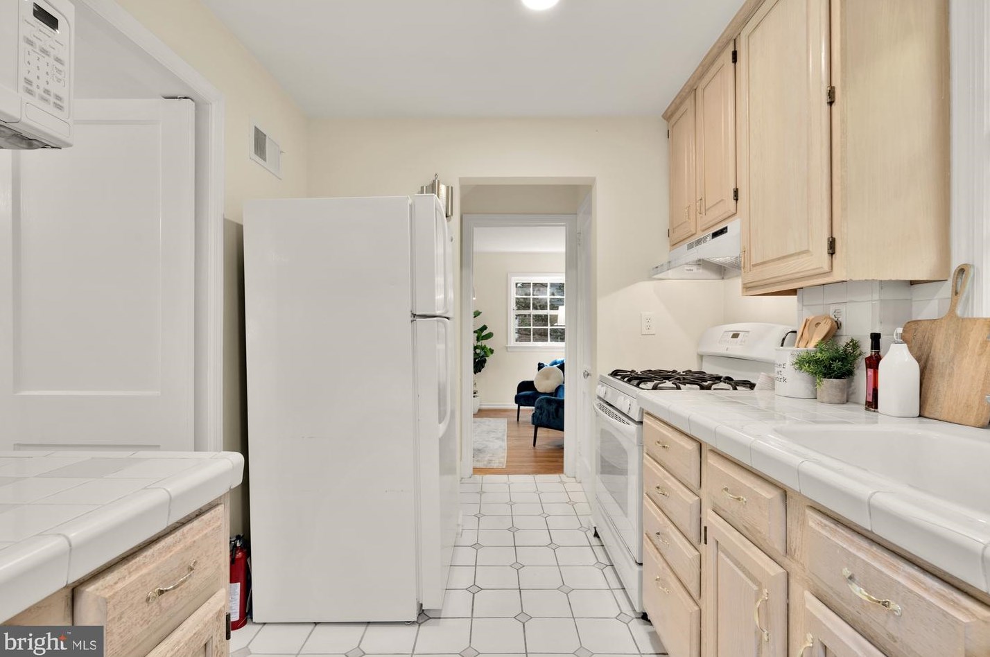 9104 Providence Ave, Silver Spring MD 20901-4914 exterior