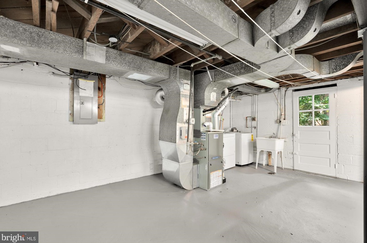 9104 Providence Ave, Silver Spring MD 20901-4914 exterior