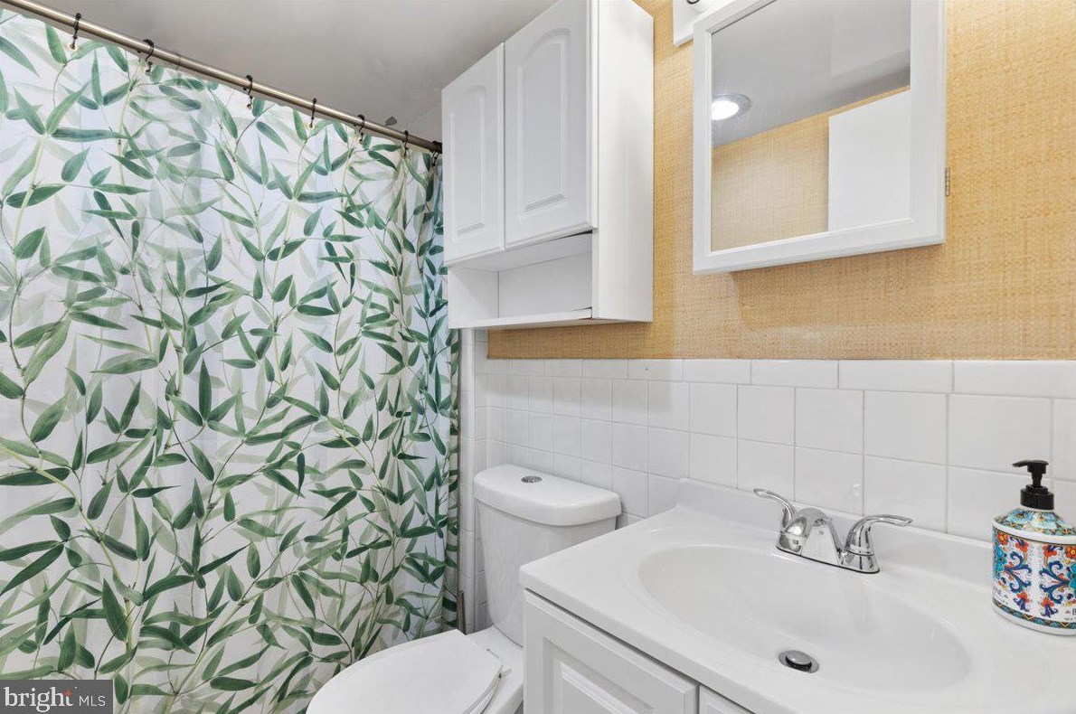 3712 Kayson St, Silver Spring MD  20906-5128 exterior