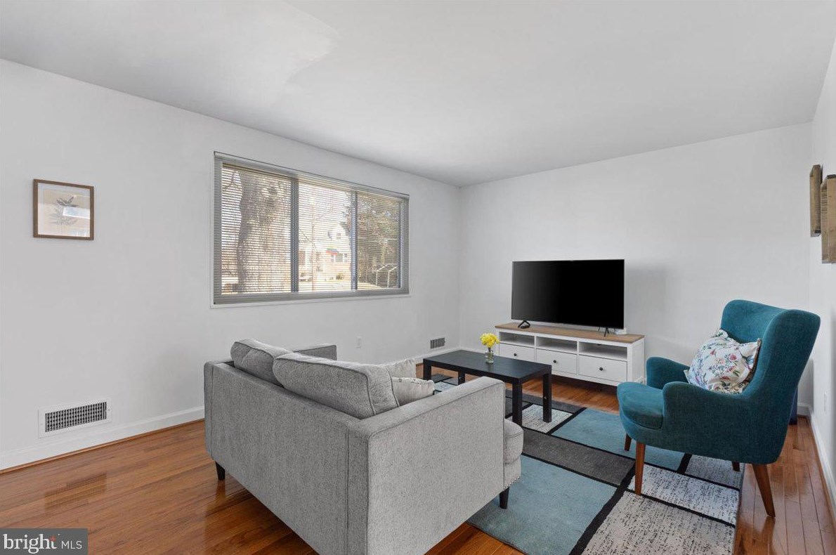 3712 Kayson St, Silver Spring MD  20906-5128 exterior