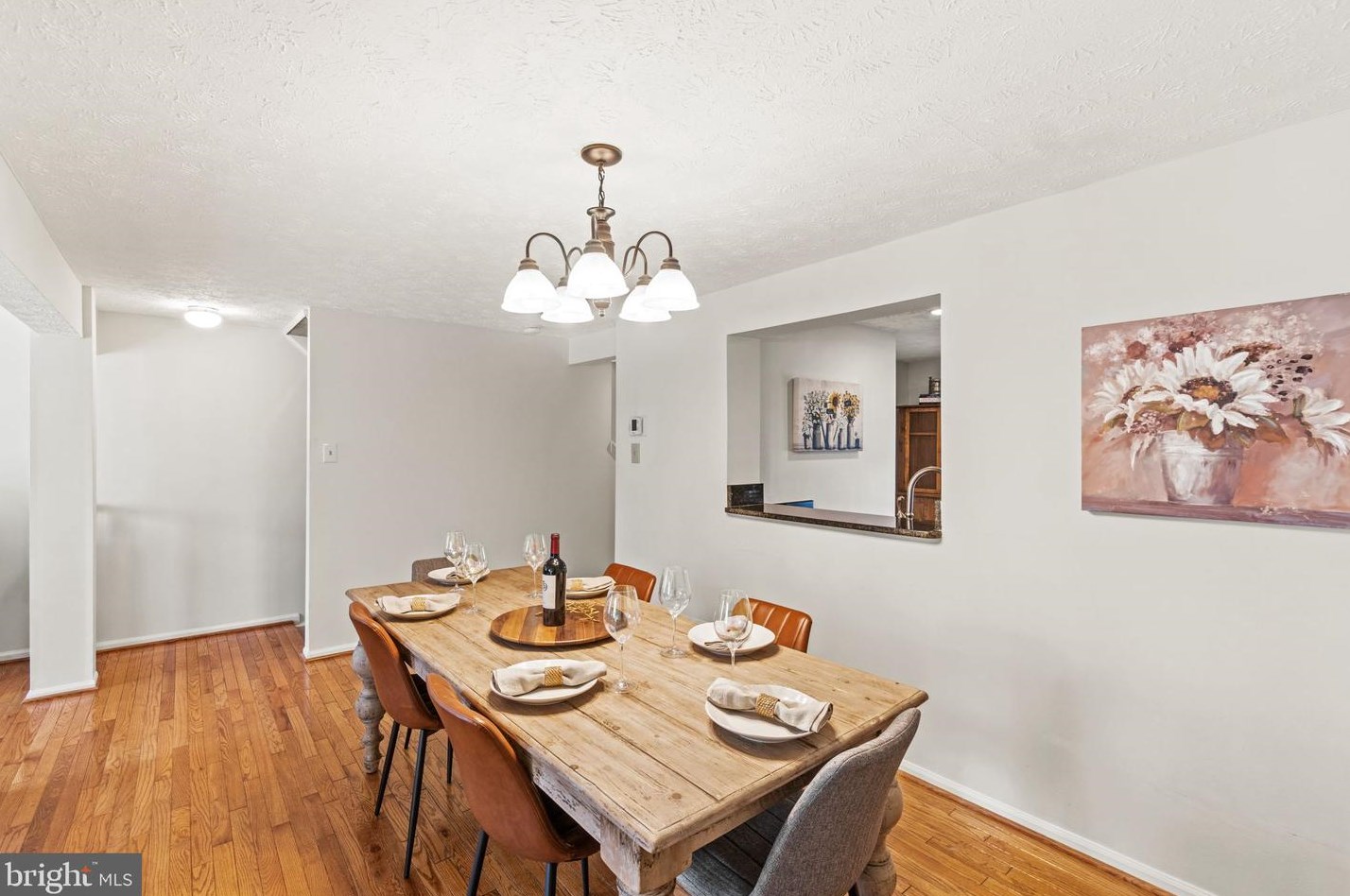 520 Palmspring Dr, Gaithersburg MD  20878-2971 exterior