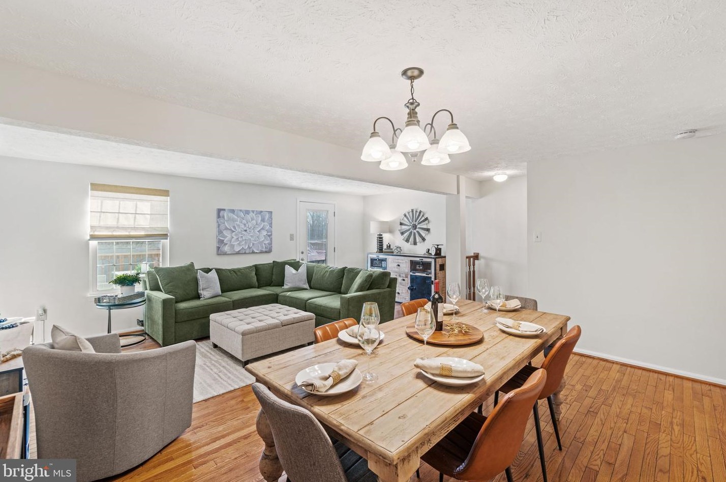 520 Palmspring Dr, Gaithersburg MD  20878-2971 exterior