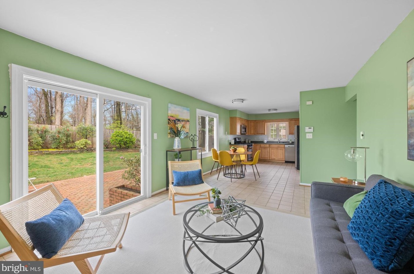 207 Summit Hall Rd, Gaithersburg MD  20877-1825 exterior