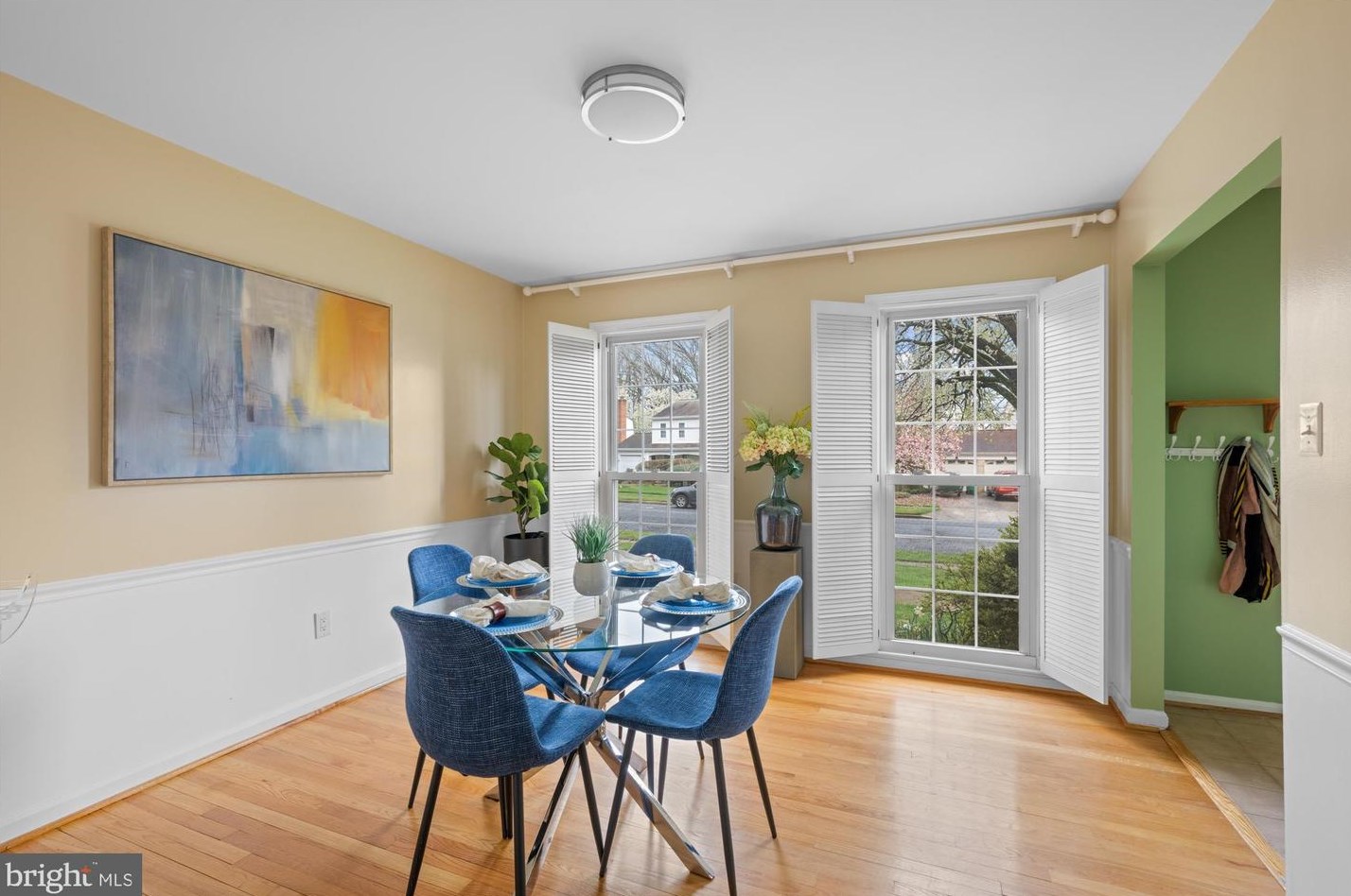 207 Summit Hall Rd, Gaithersburg MD  20877-1825 exterior