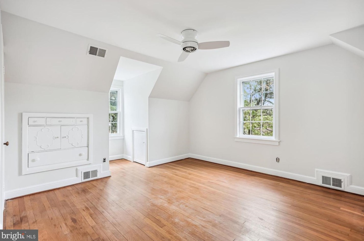 109 Williamsburg Dr, Silver Spring MD 20901-2727 exterior