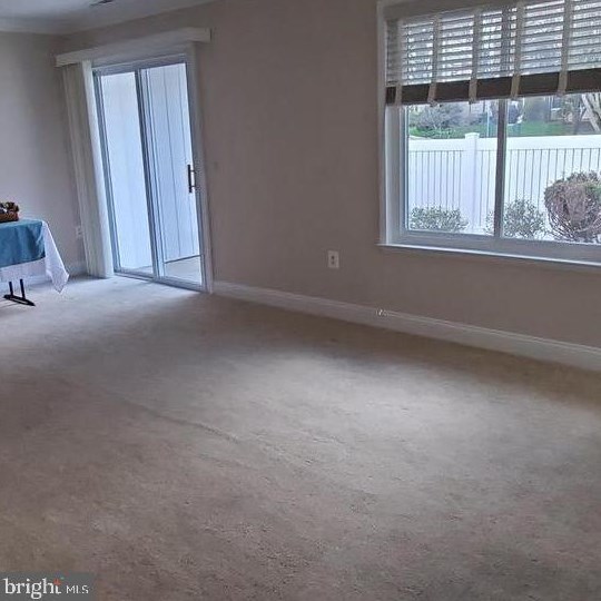 3131 Farnborough Ct, Silver Spring, MD 20906-1745