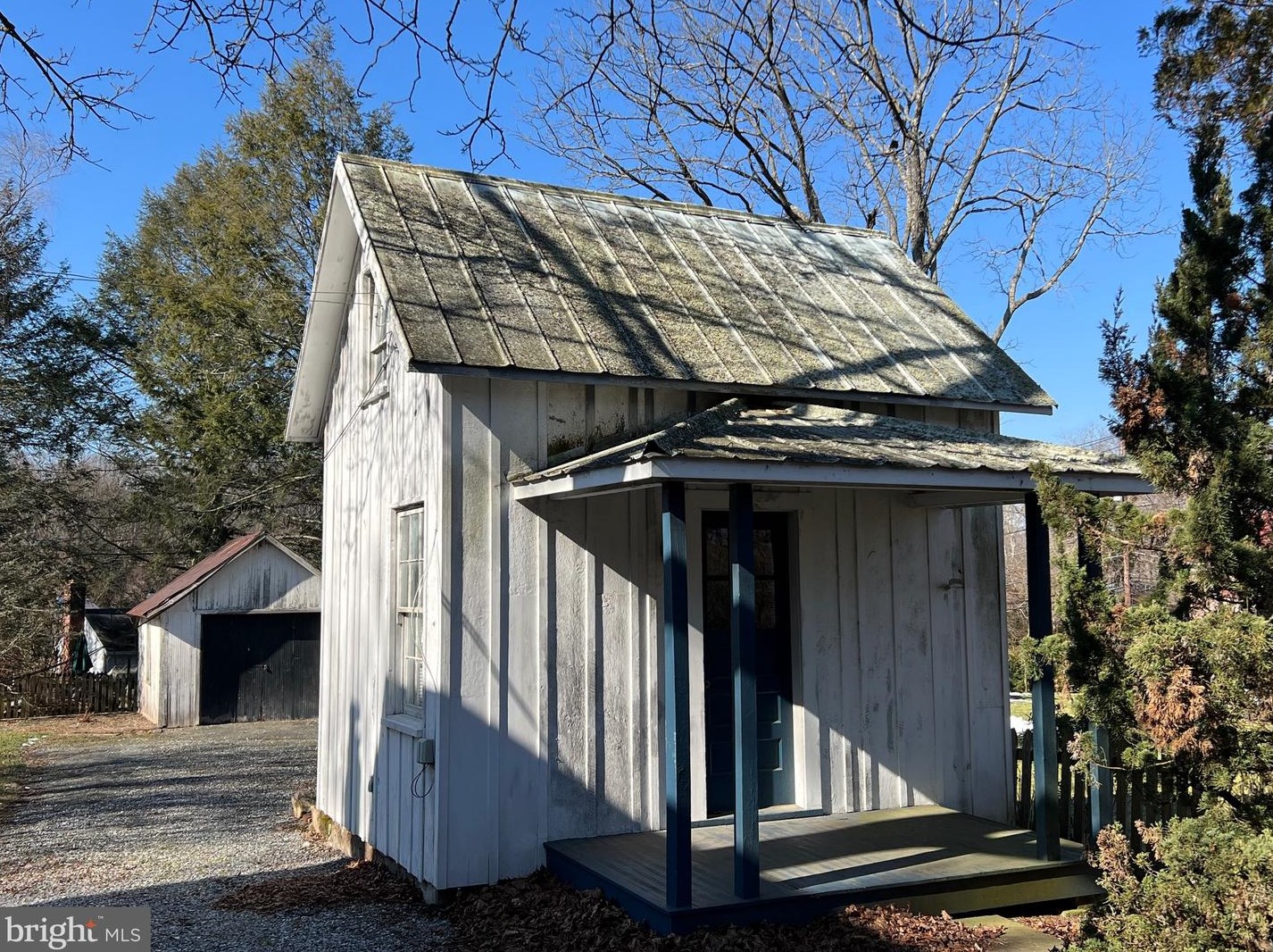 6 High St, Unity MD  20833-2500 exterior