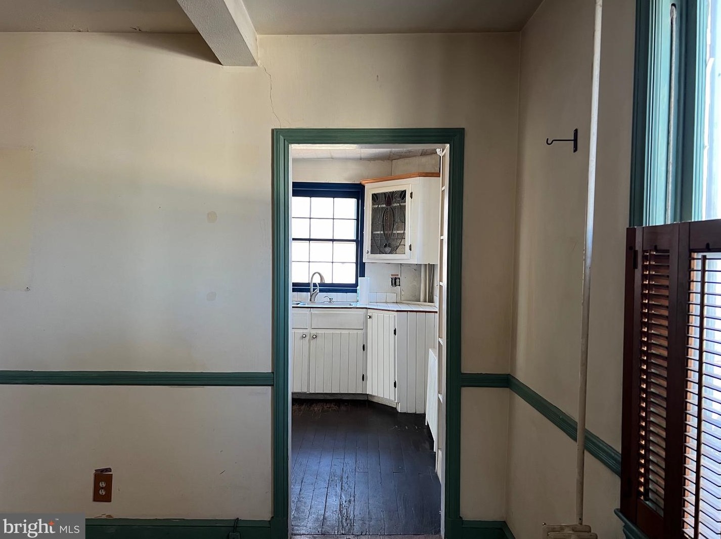 6 High St, Unity MD  20833-2500 exterior