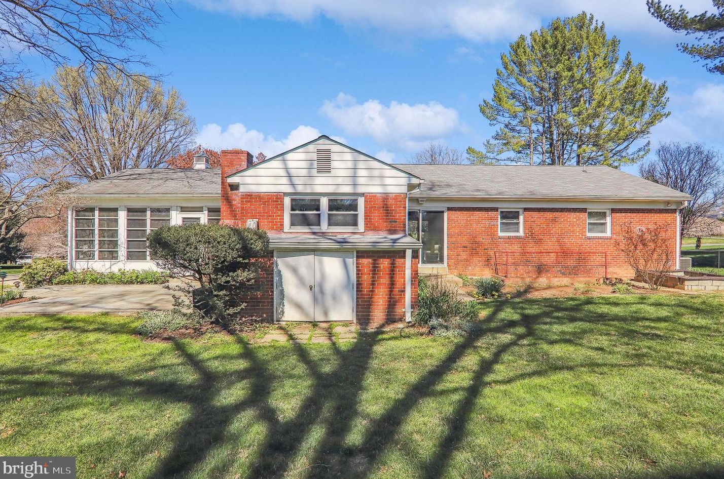 500 Vierling Dr, Silver Spring, MD 20904