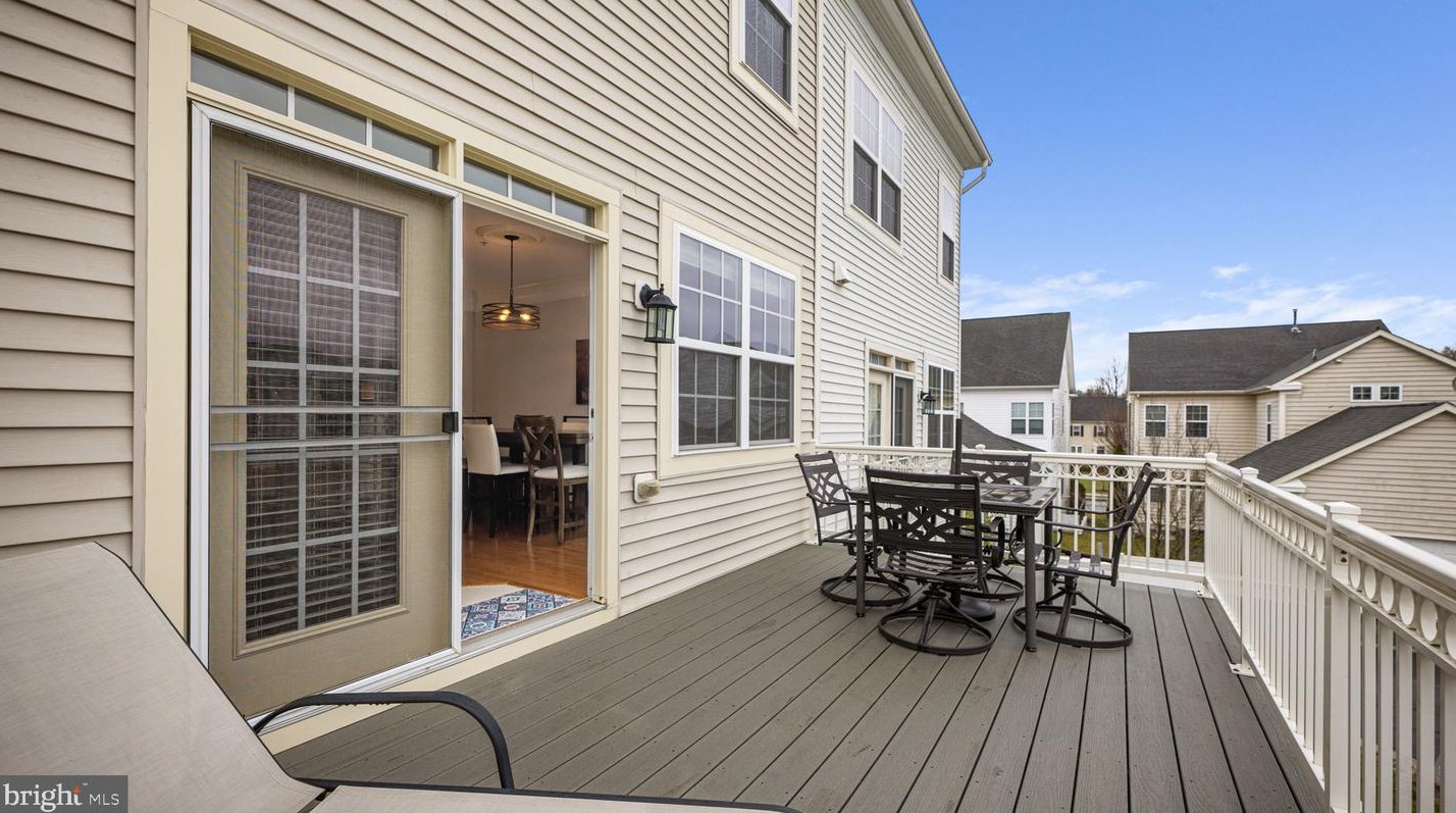 12702 Horseshoe Bend Cir, Clarksburg MD  20871-9387 exterior