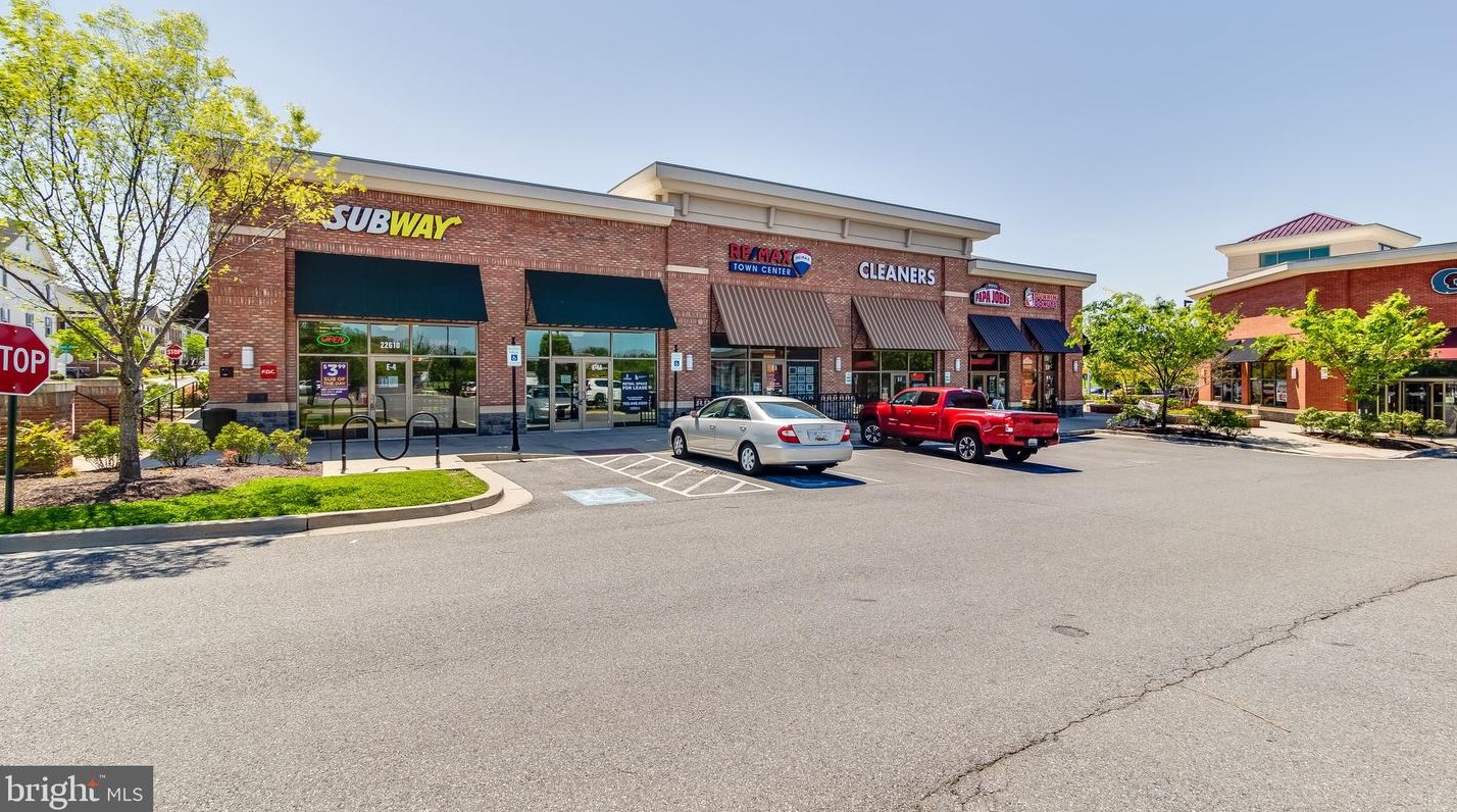 12702 Horseshoe Bend Cir, Clarksburg MD  20871-9387 exterior