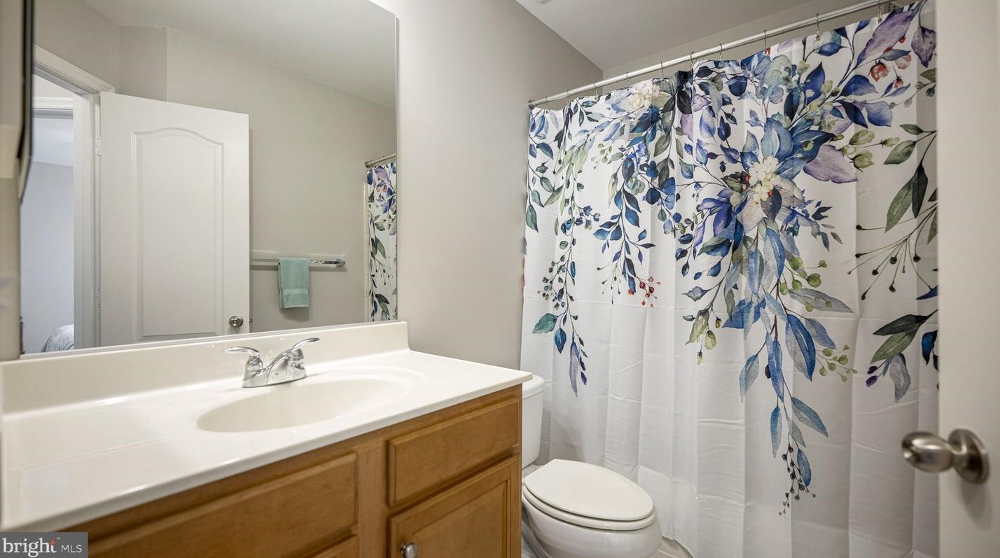 12702 Horseshoe Bend Cir, Clarksburg MD  20871-9387 exterior