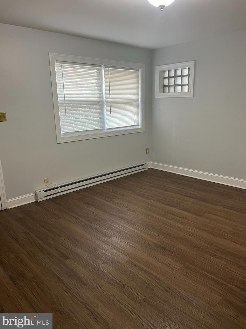 7904 Long Branch Pkwy, Silver Spring MD  20912-7714 exterior