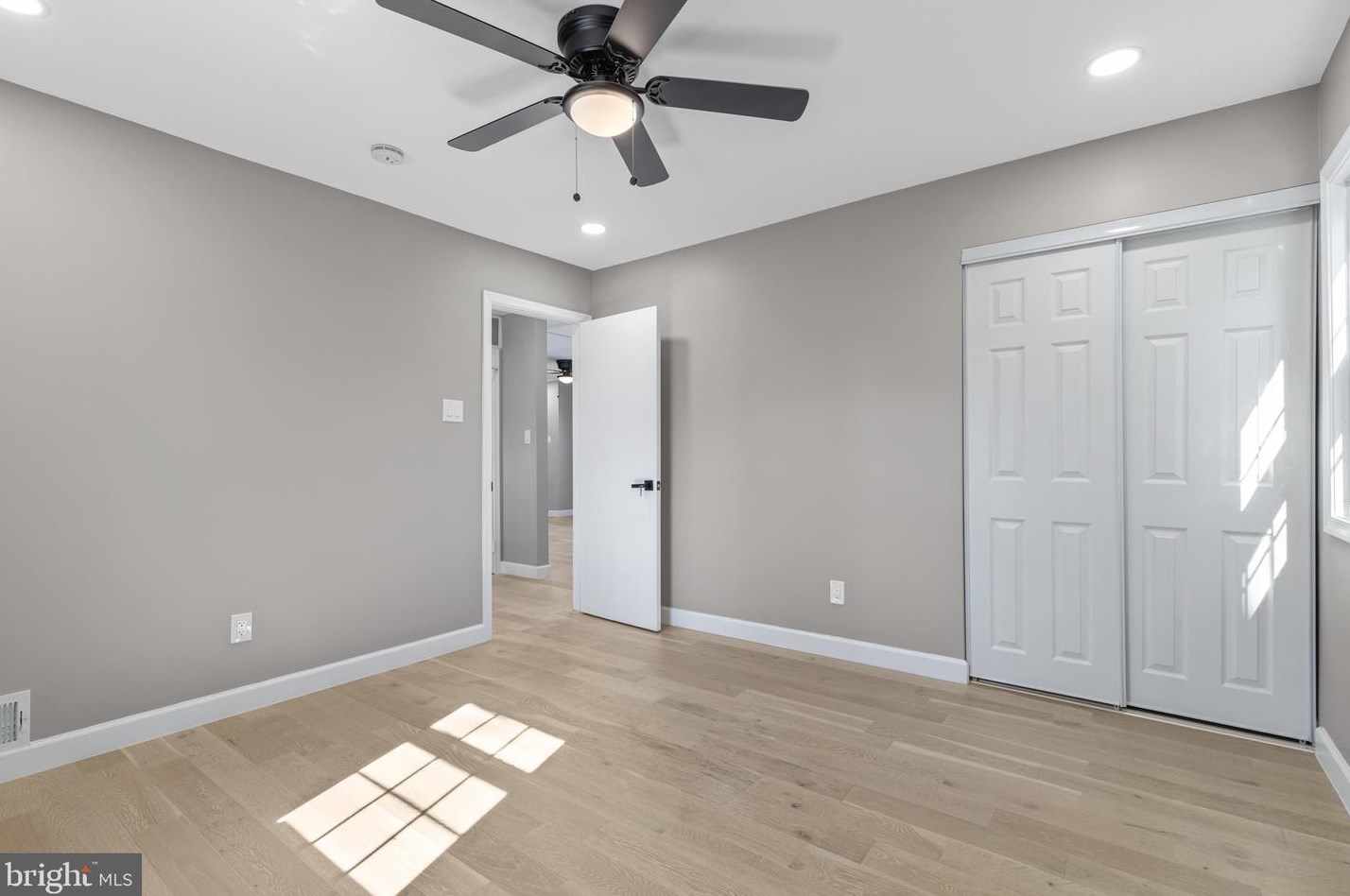 4612 Eades St, Rockville MD  20853-3021 exterior