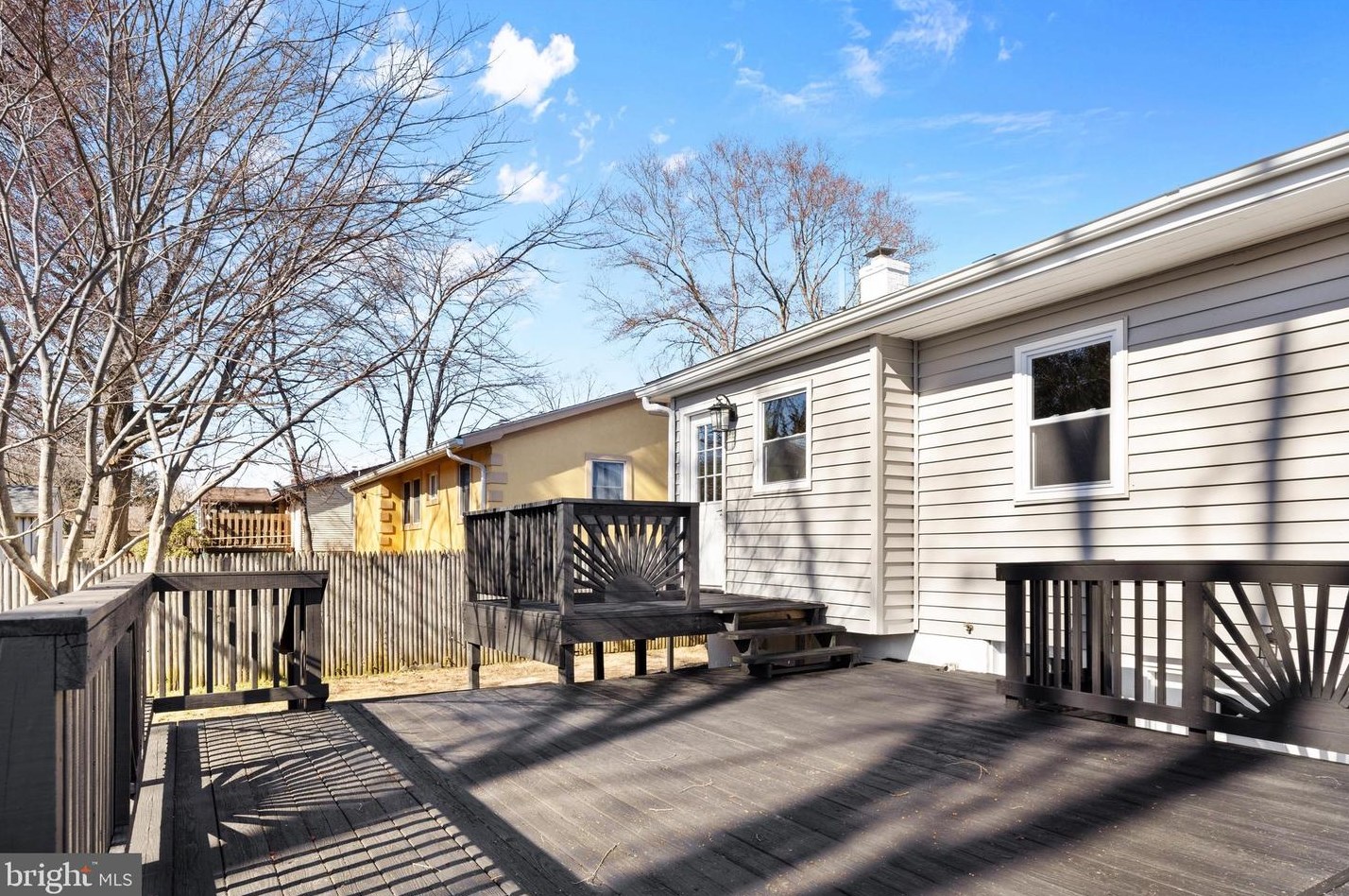 4612 Eades St, Rockville MD  20853-3021 exterior