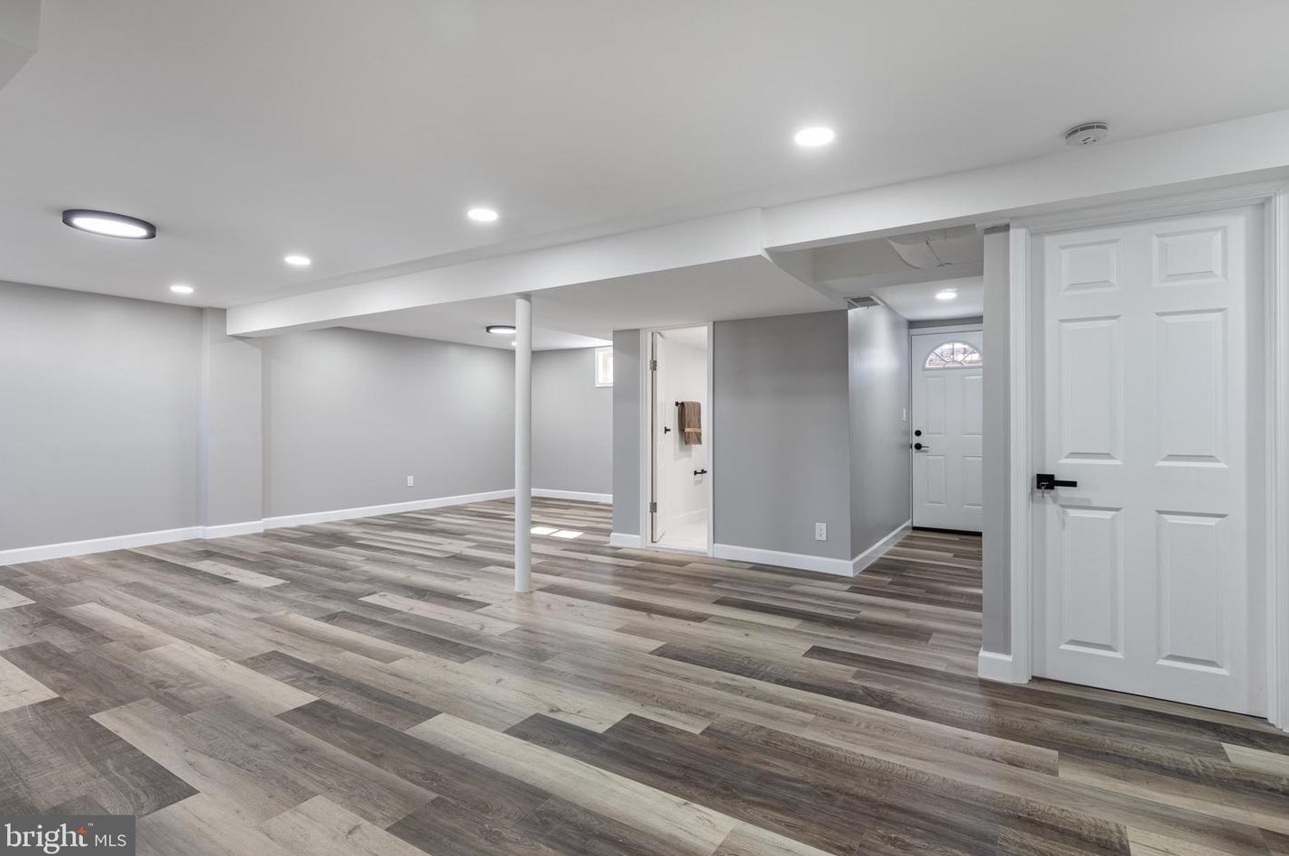 4612 Eades St, Rockville MD  20853-3021 exterior