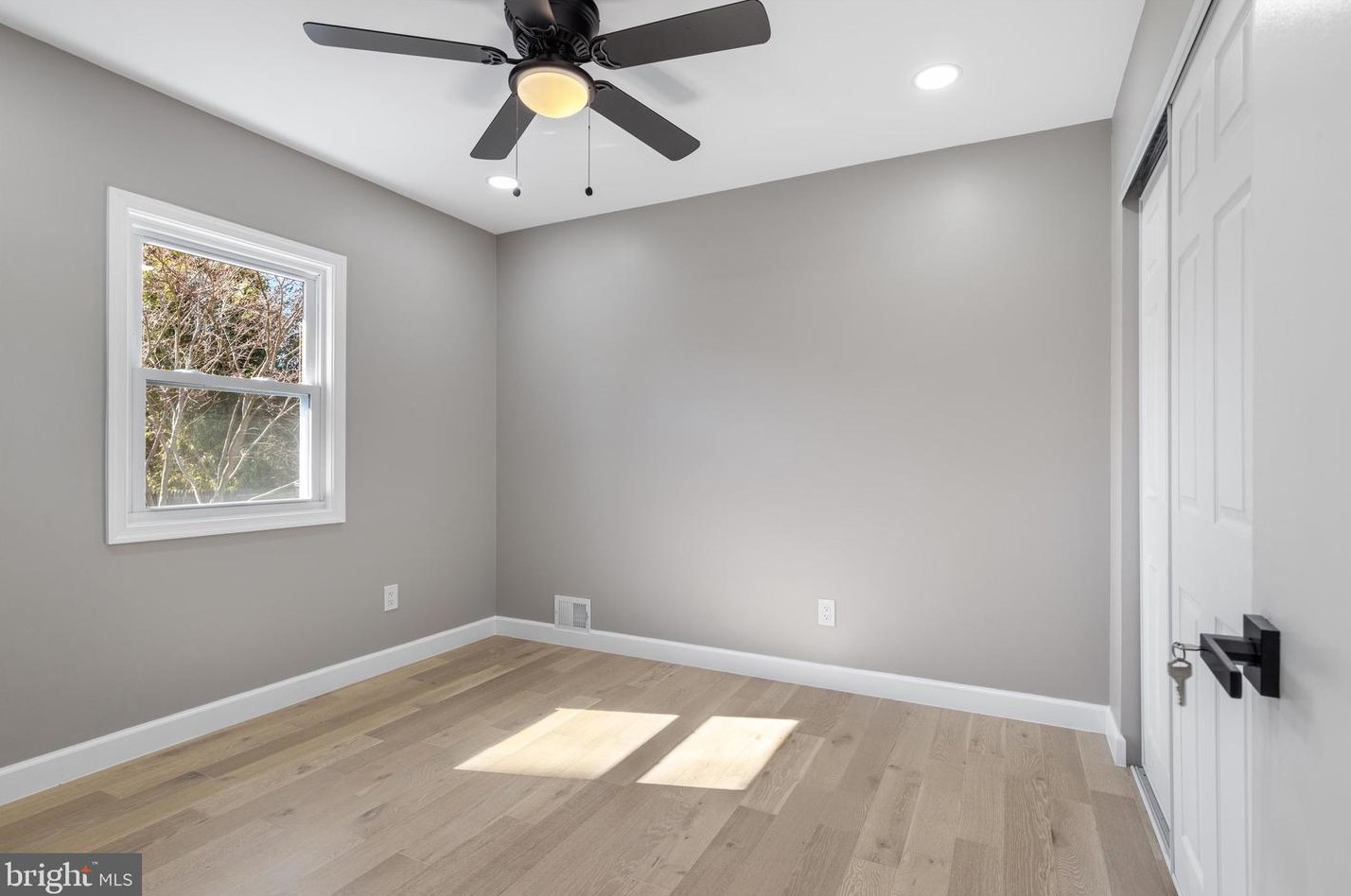 4612 Eades St, Rockville MD  20853-3021 exterior