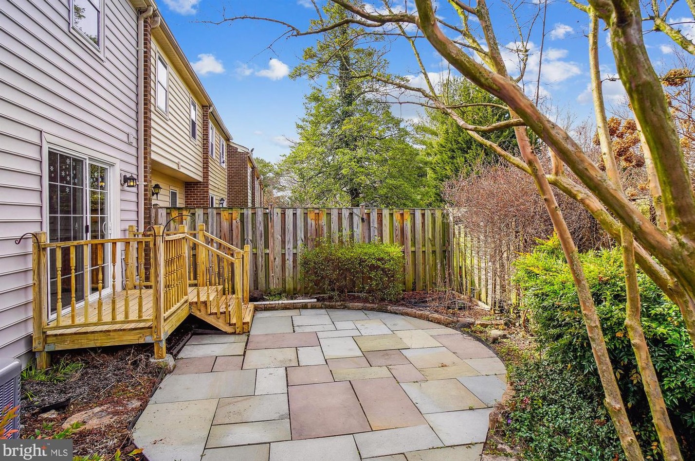 9363 Bremerton Way, Gaithersburg MD 20886-1419 exterior