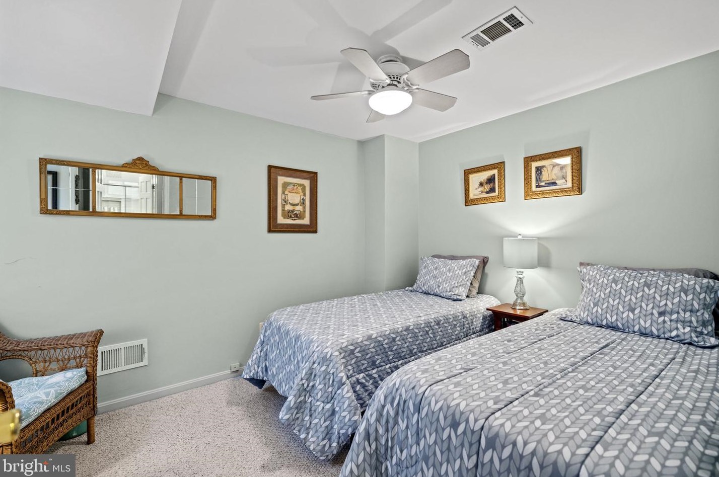 803 Venice Dr, Silver Spring MD 20904-2065 exterior