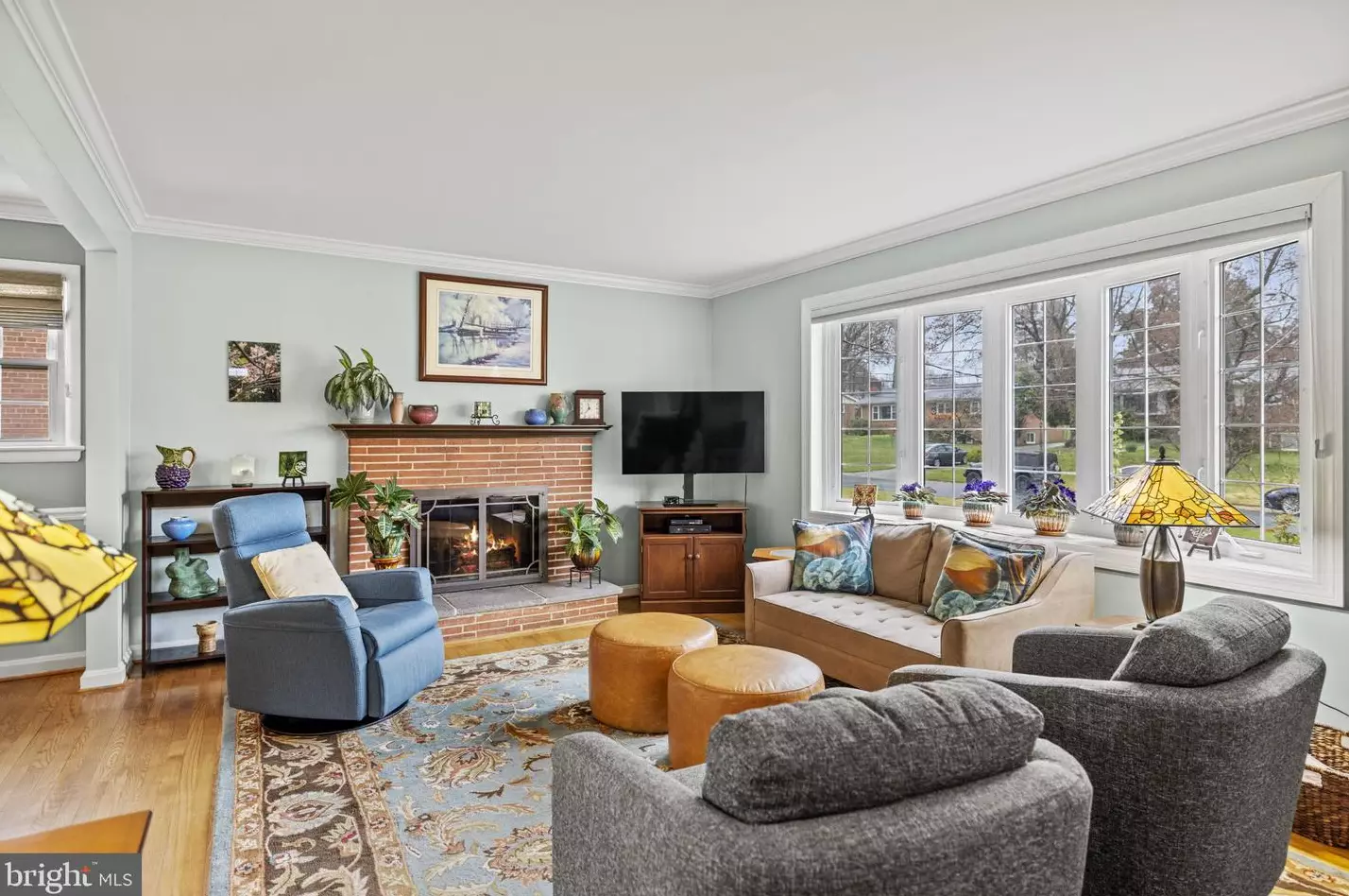 803 Venice Dr, Silver Spring MD 20904-2065 exterior