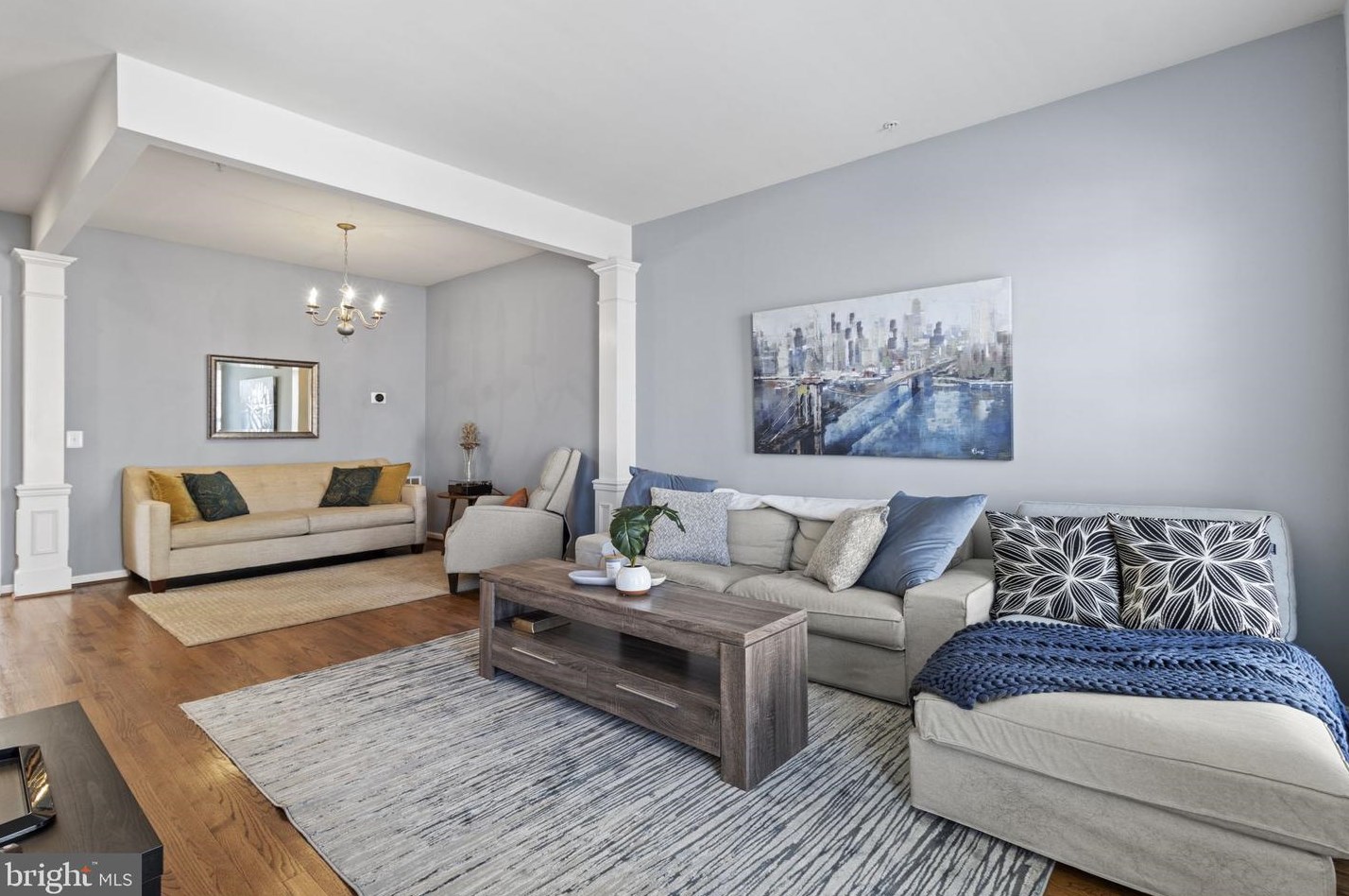 1621 Treetop View Ter, Silver Spring, MD 20904-4213