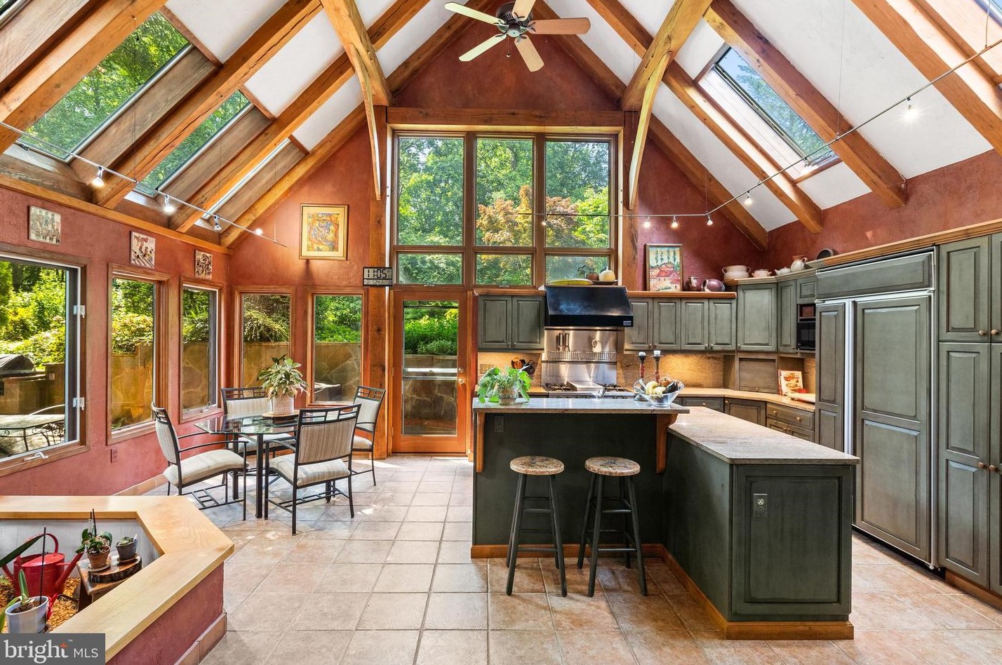 7211 Brookstone Ct, Rockville MD 20854-4838 exterior