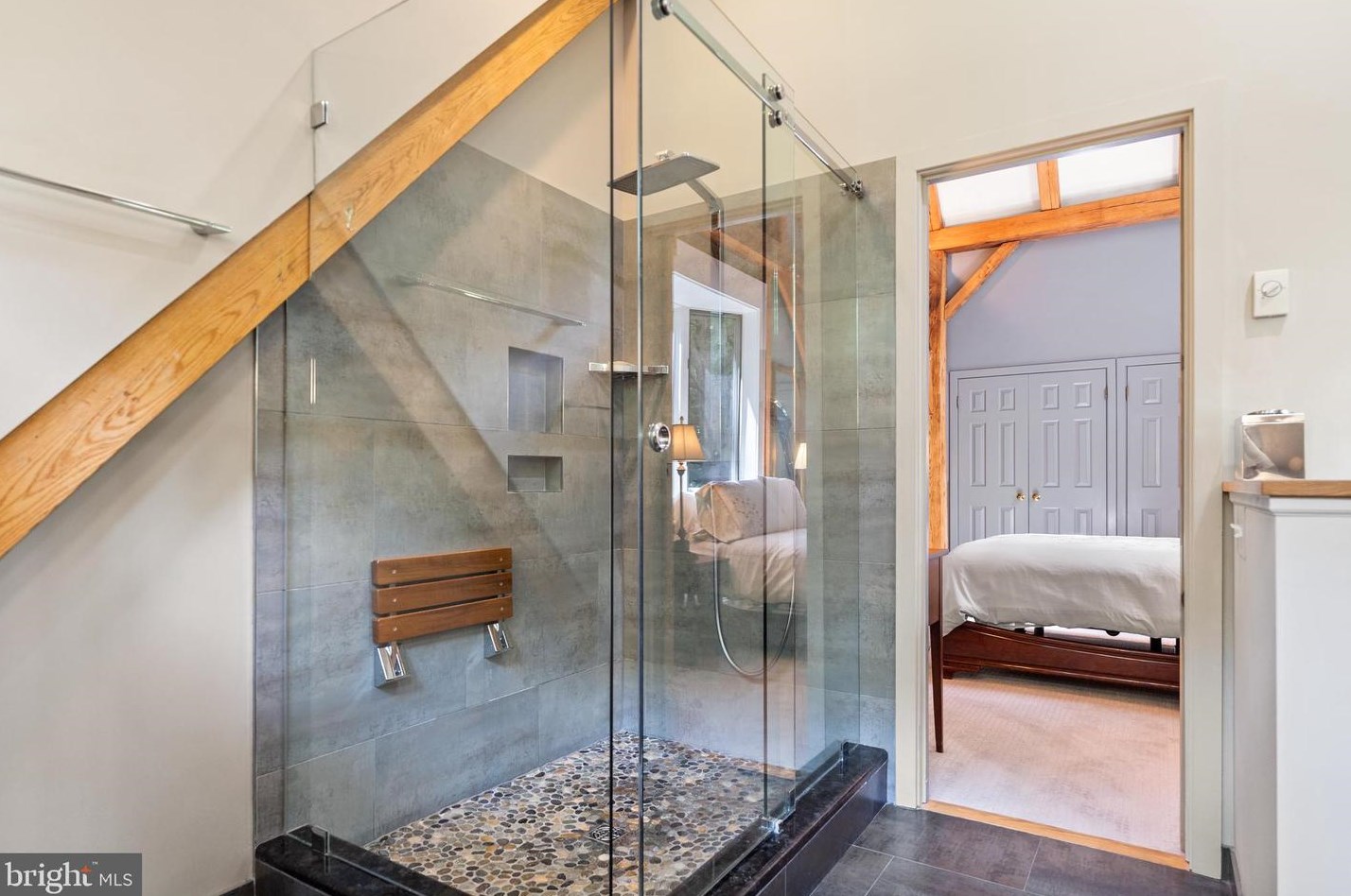 7211 Brookstone Ct, Rockville MD 20854-4838 exterior