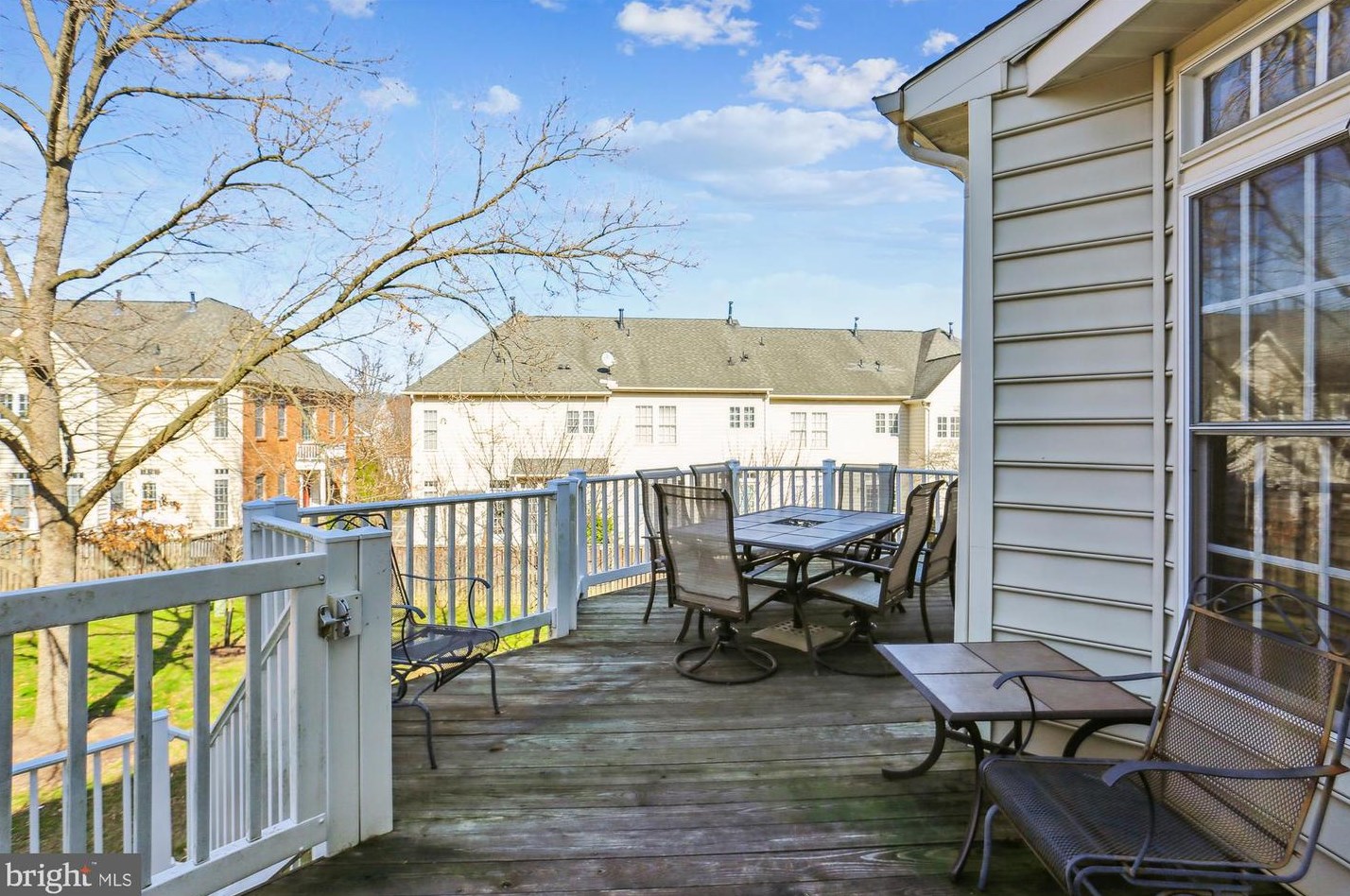 210 Painted Post Ln, Gaithersburg MD  20878-7856 exterior