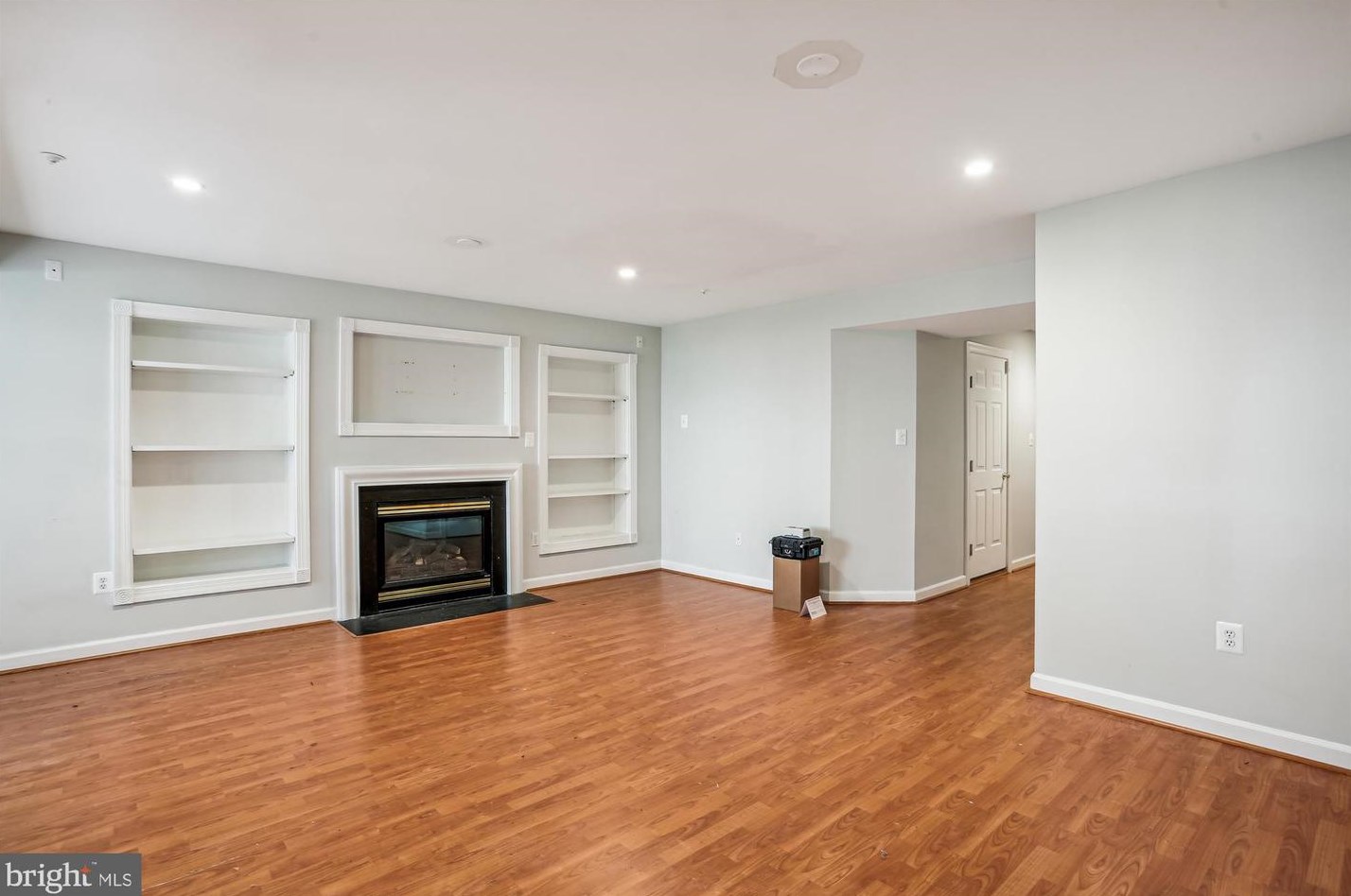 210 Painted Post Ln, Gaithersburg MD  20878-7856 exterior