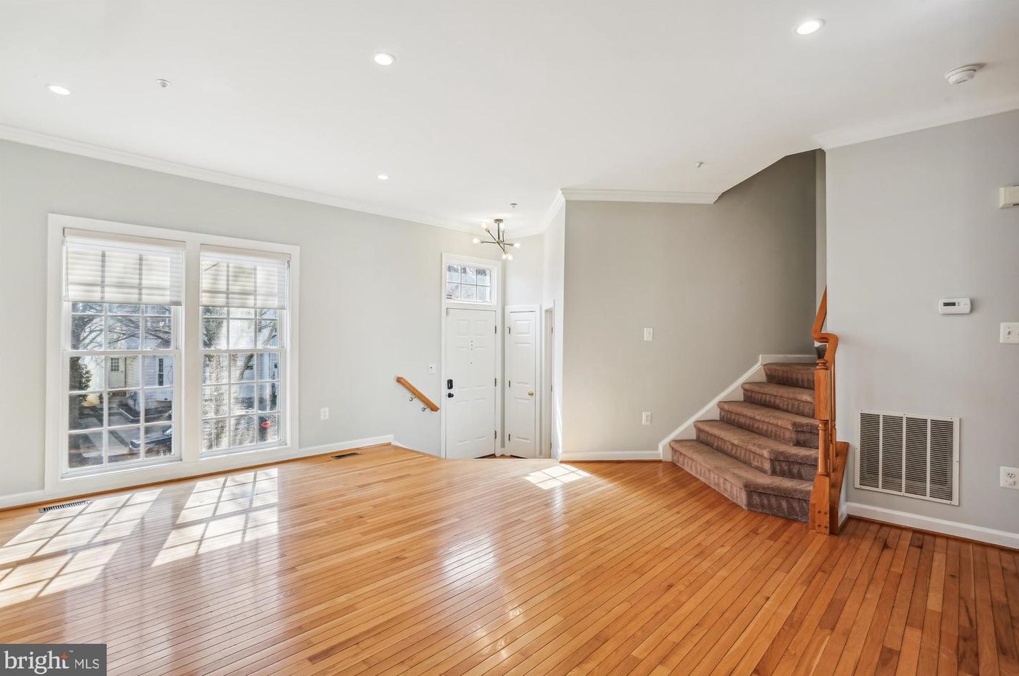 210 Painted Post Ln, Gaithersburg MD  20878-7856 exterior