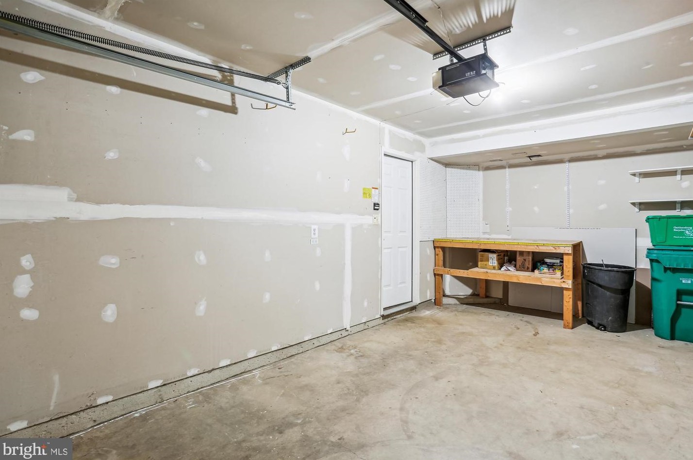 210 Painted Post Ln, Gaithersburg MD  20878-7856 exterior