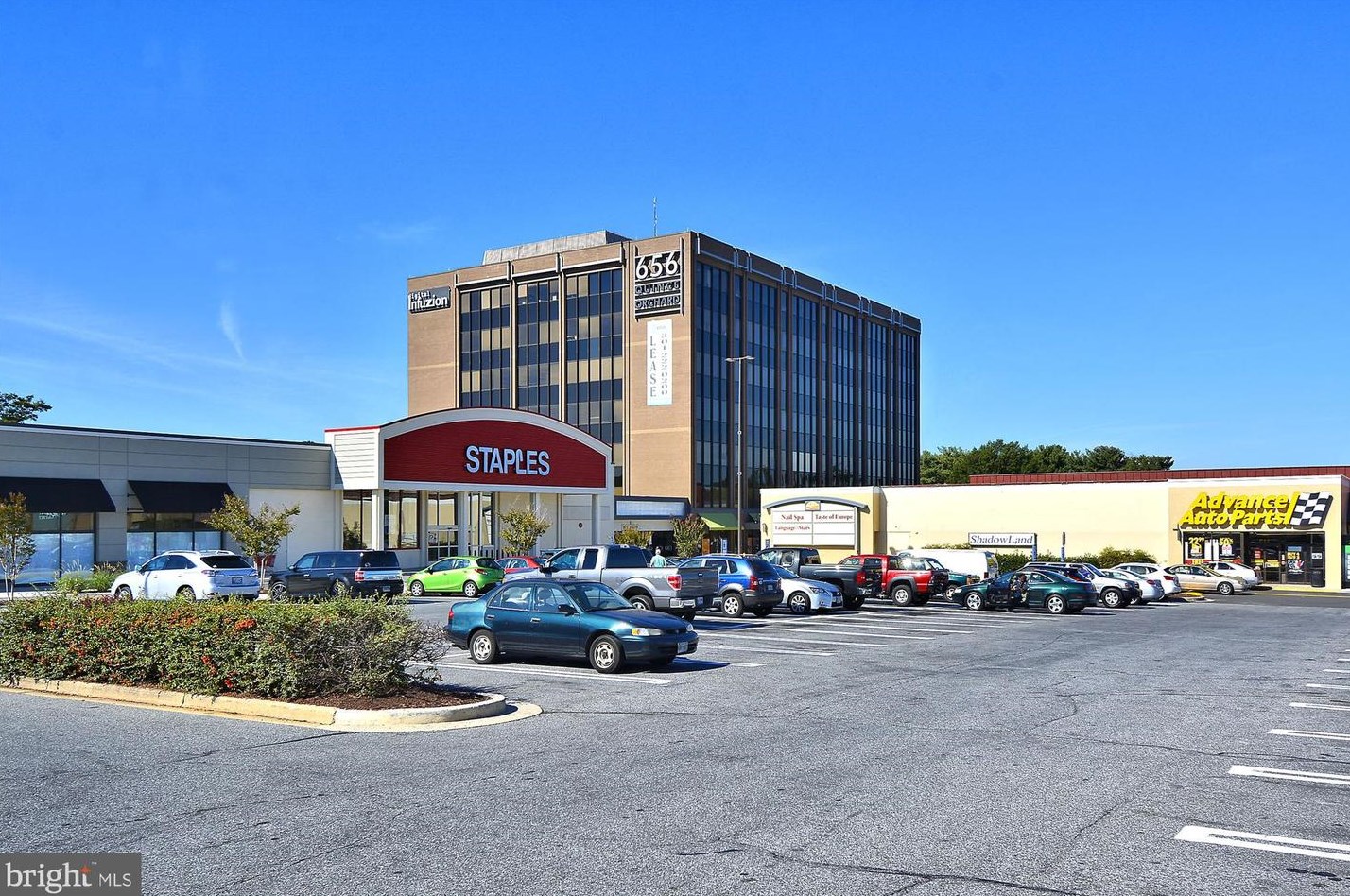 210 Painted Post Ln, Gaithersburg MD  20878-7856 exterior