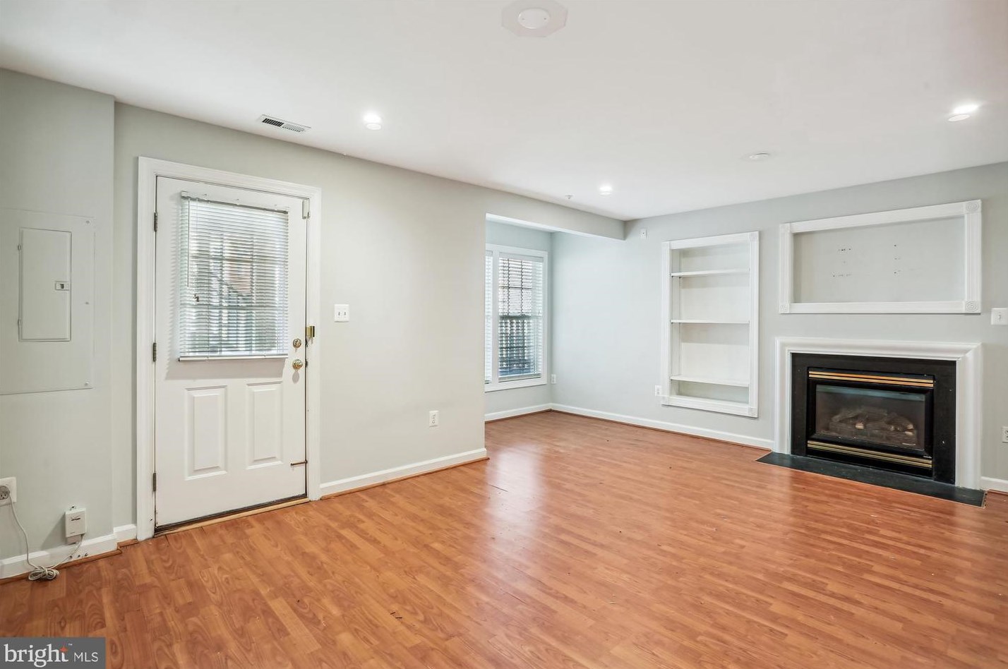 210 Painted Post Ln, Gaithersburg MD  20878-7856 exterior