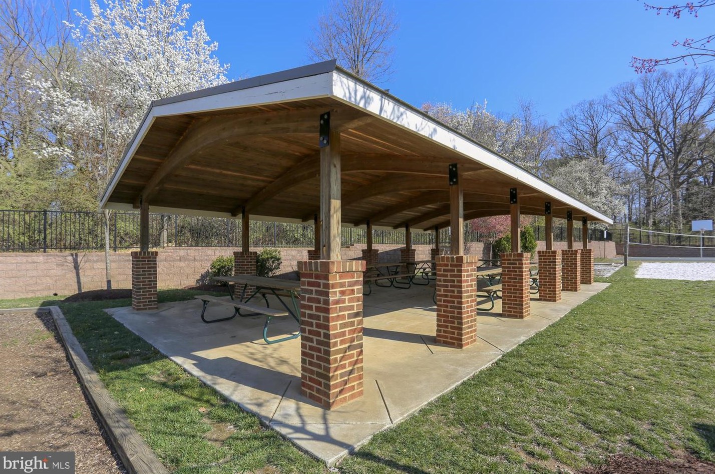 210 Painted Post Ln, Gaithersburg MD  20878-7856 exterior