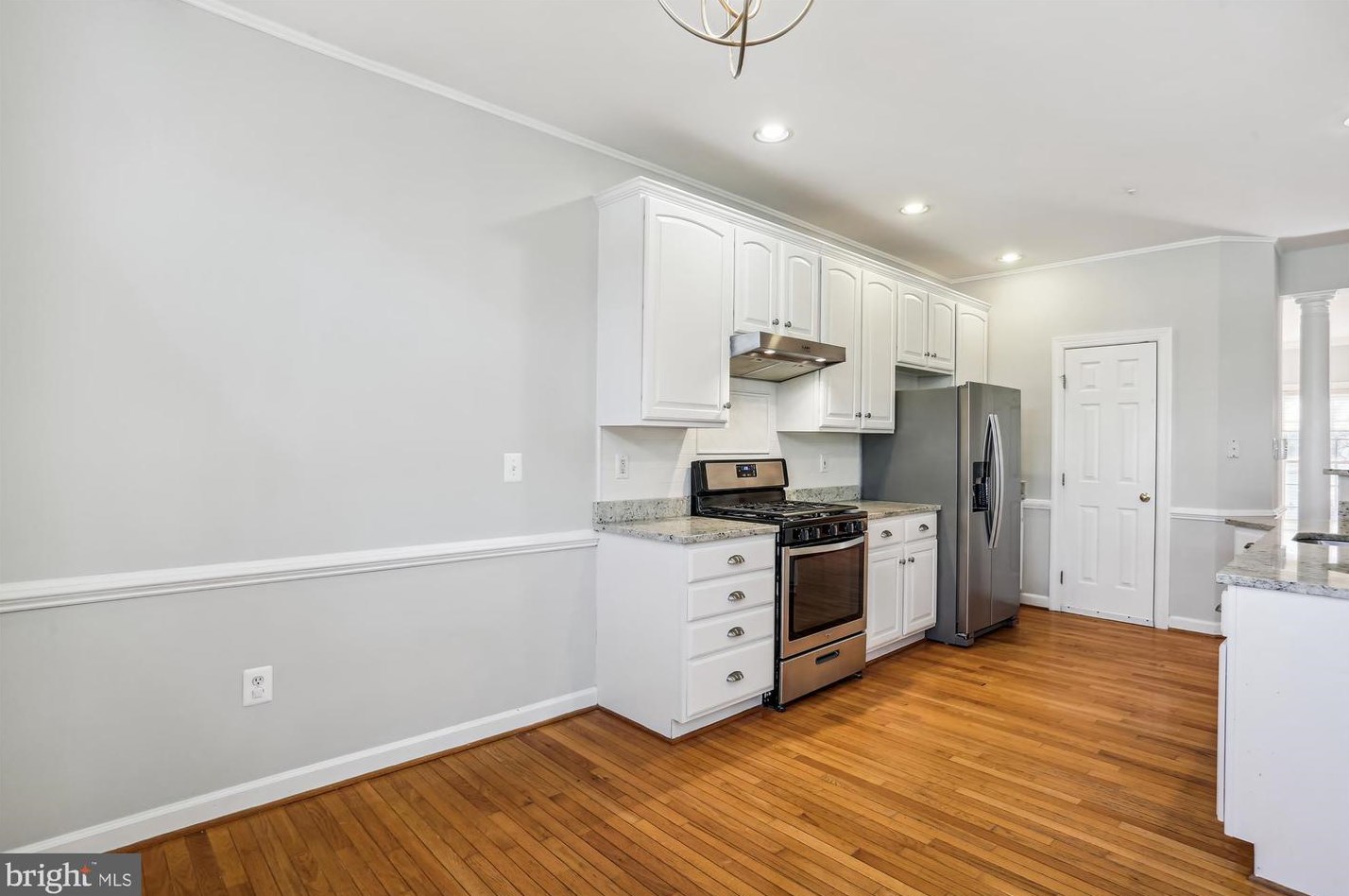 210 Painted Post Ln, Gaithersburg MD  20878-7856 exterior