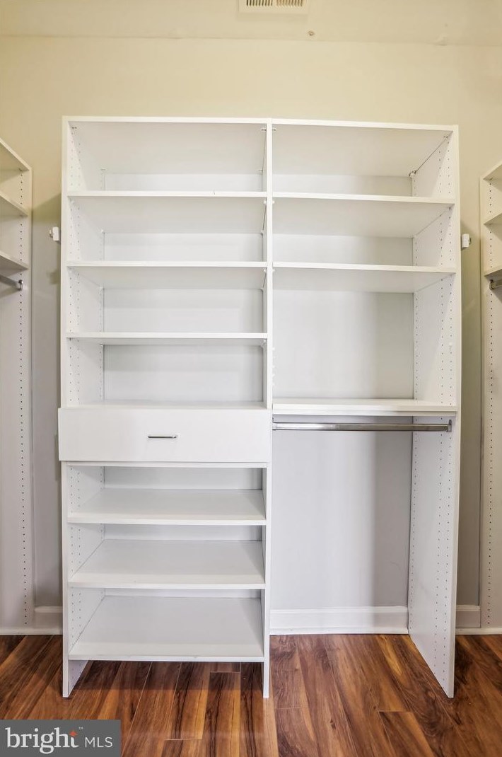 210 Painted Post Ln, Gaithersburg MD  20878-7856 exterior