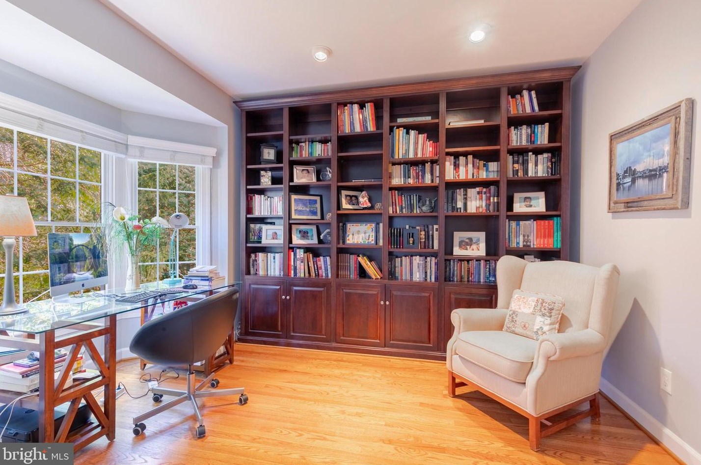 8800 Deer Hollow Ln, Rockville MD 20854-5440 exterior