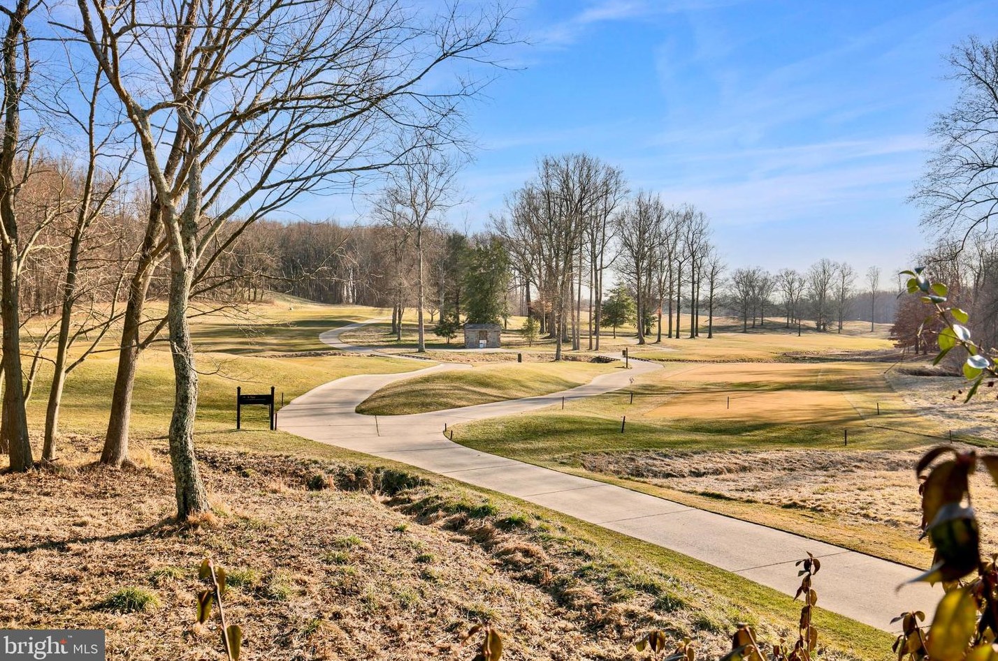 8800 Deer Hollow Ln, Rockville MD 20854-5440 exterior