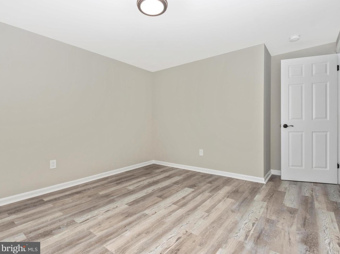 2608 Bluhaven Ct, Silver Spring MD 20906-3116 exterior