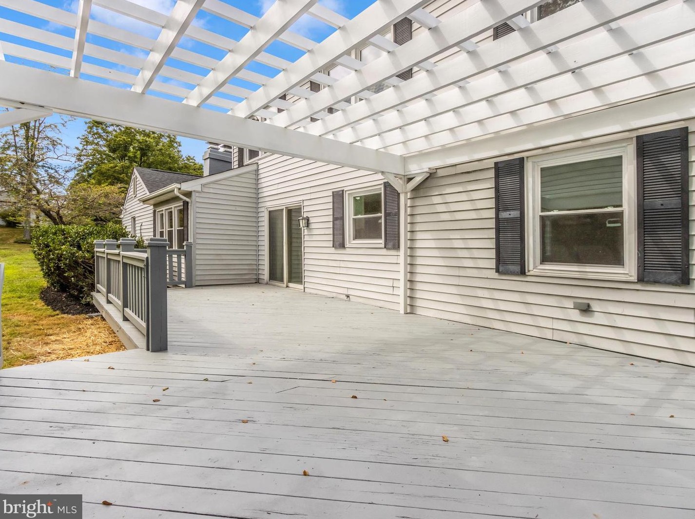 2608 Bluhaven Ct, Silver Spring MD 20906-3116 exterior