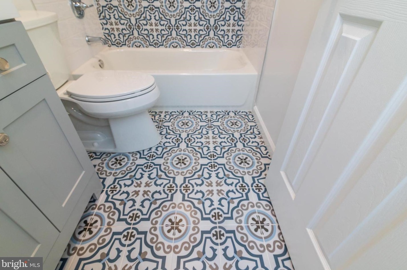 814 Orange Dr, Silver Spring MD 20901-1002 exterior