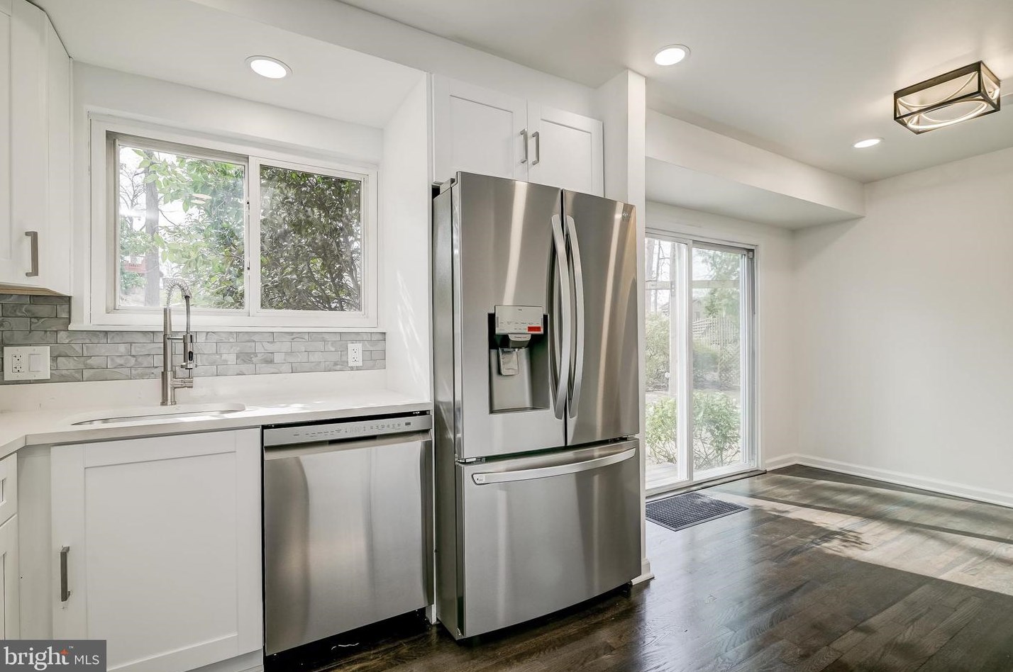 814 Orange Dr, Silver Spring MD 20901-1002 exterior