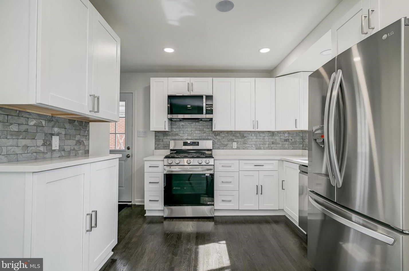 814 Orange Dr, Silver Spring MD 20901-1002 exterior