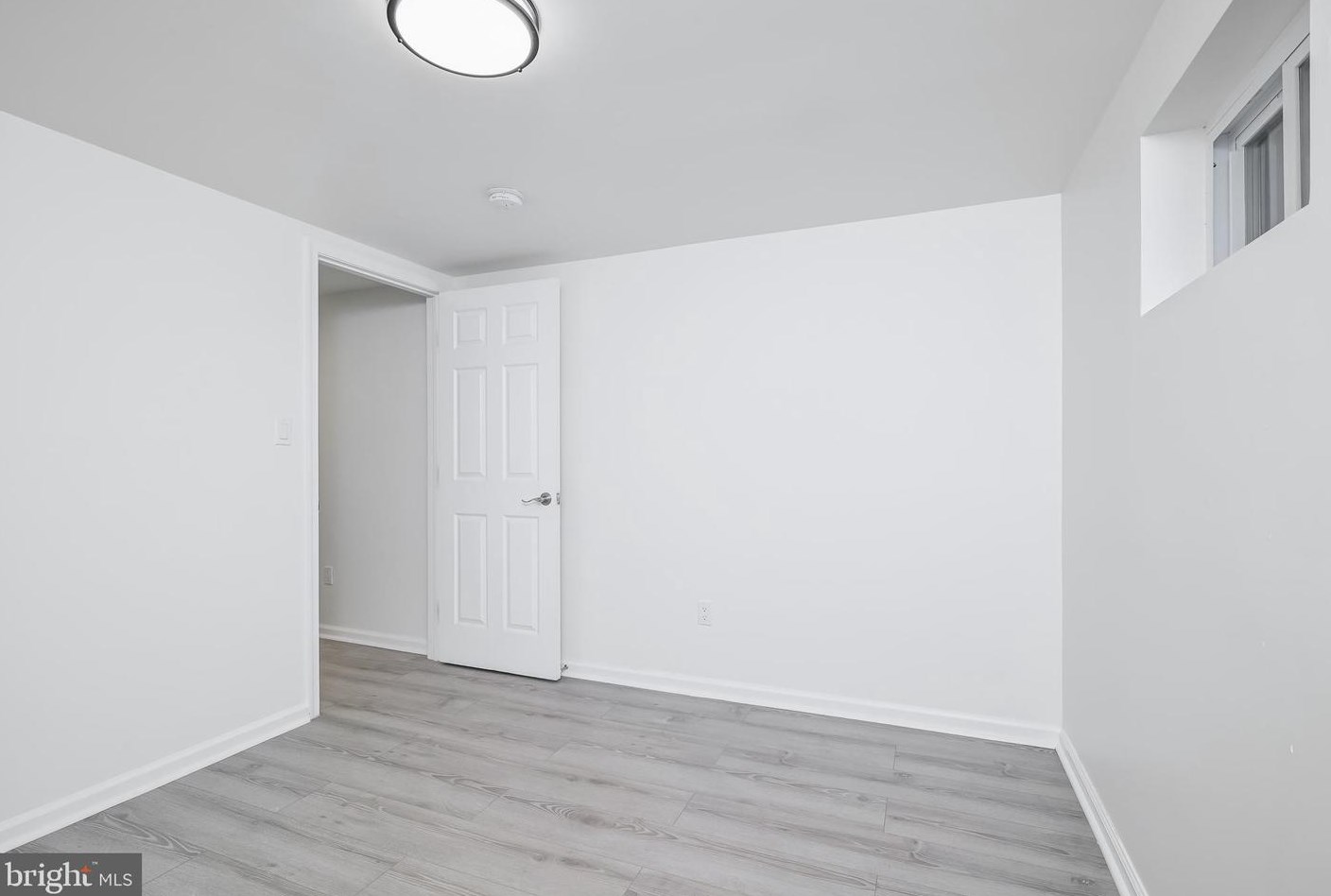 814 Orange Dr, Silver Spring MD 20901-1002 exterior