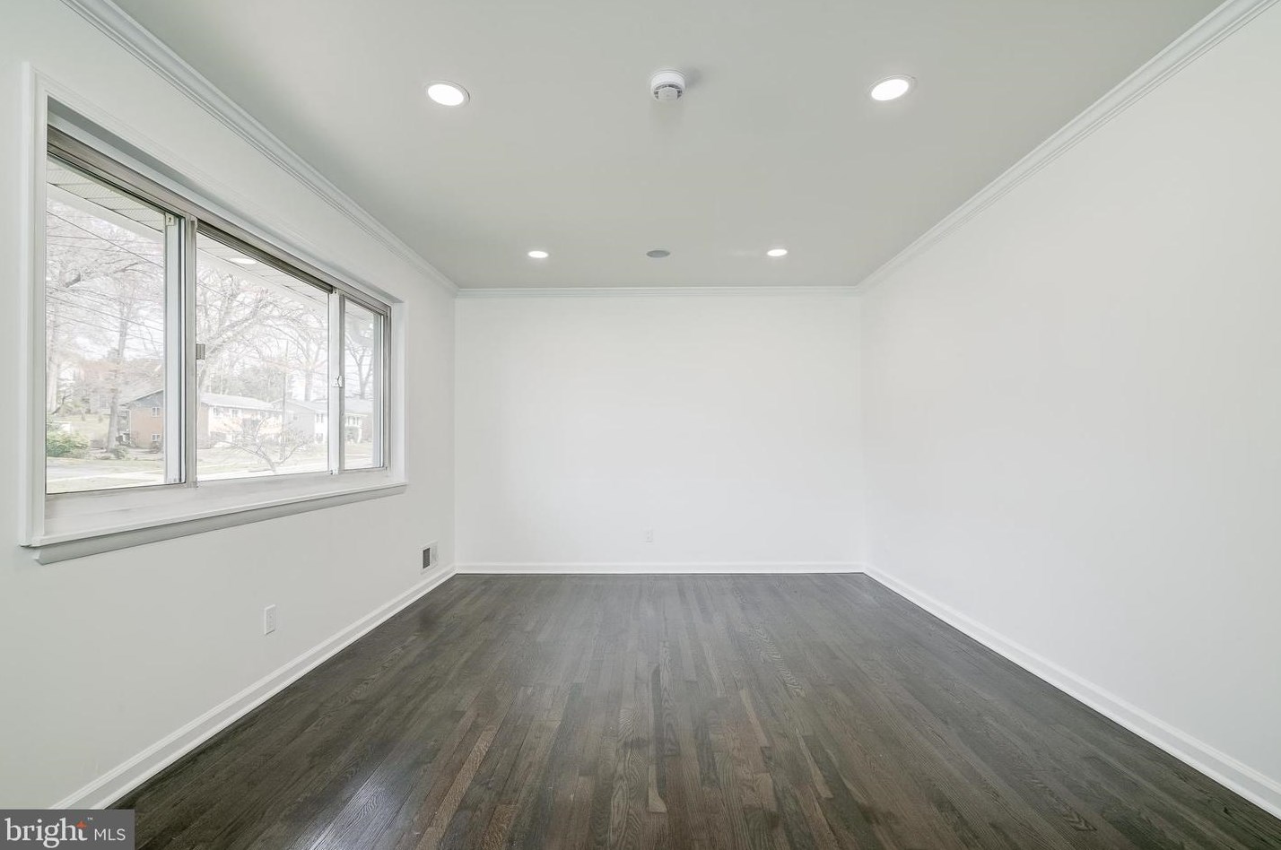 814 Orange Dr, Silver Spring MD 20901-1002 exterior