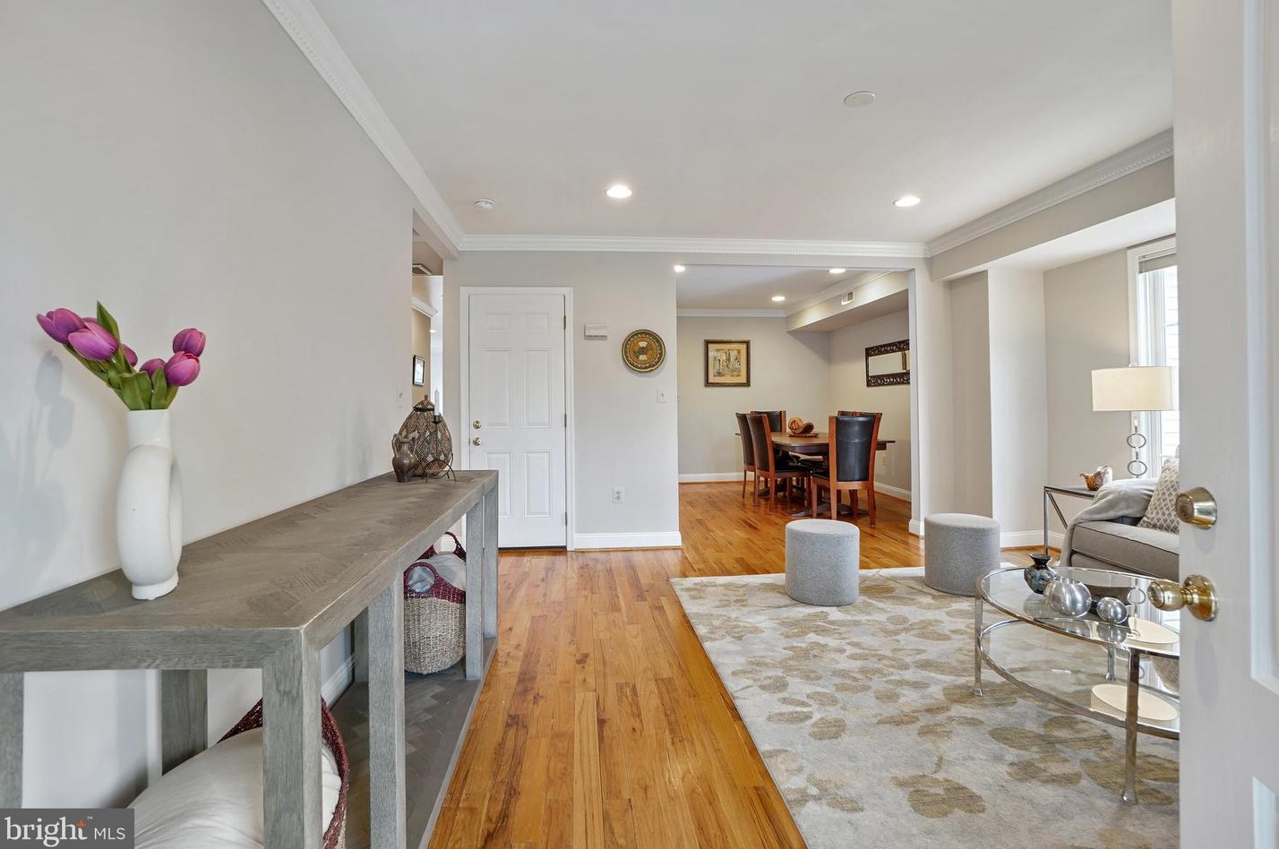 701 Ritchie Ave, Silver Spring, MD 20910