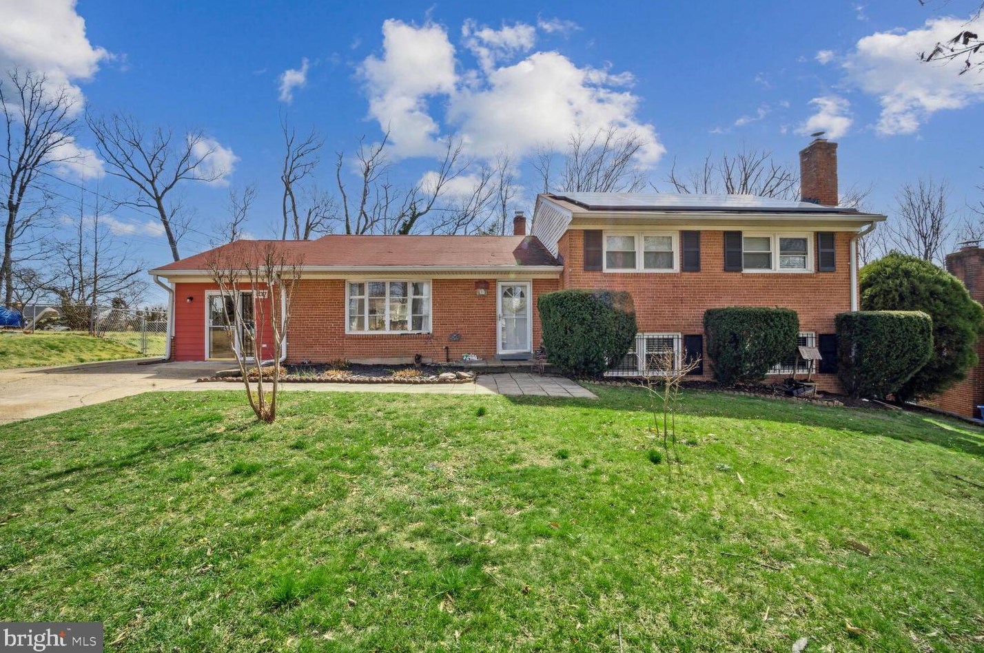 2017 Forest Dale Dr, Silver Spring, MD 20903